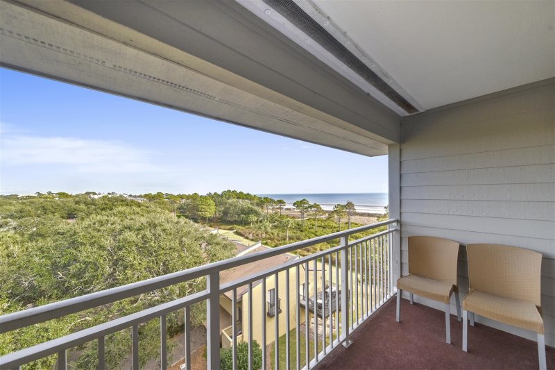 525 Carolina Beach Club Forest Hilton Head Sunset Als Relax And Enjoy Your Stay While Visiting This 2 Bedroom Bath 5th Floor Oceanfront Carolina Beach Club Property Located In South Forest On Hilton