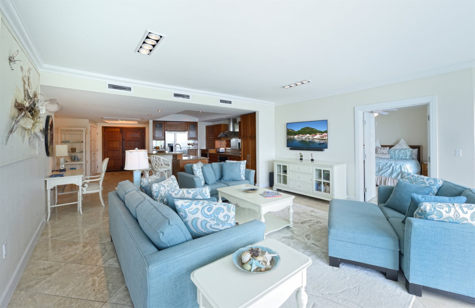 Sky Luxury Rentals Oyster Bay Beach Resort Lighthouse Condo