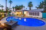 Casa Cahuilla - Walk to downtown Palm Springs from this Tennis Club retreat