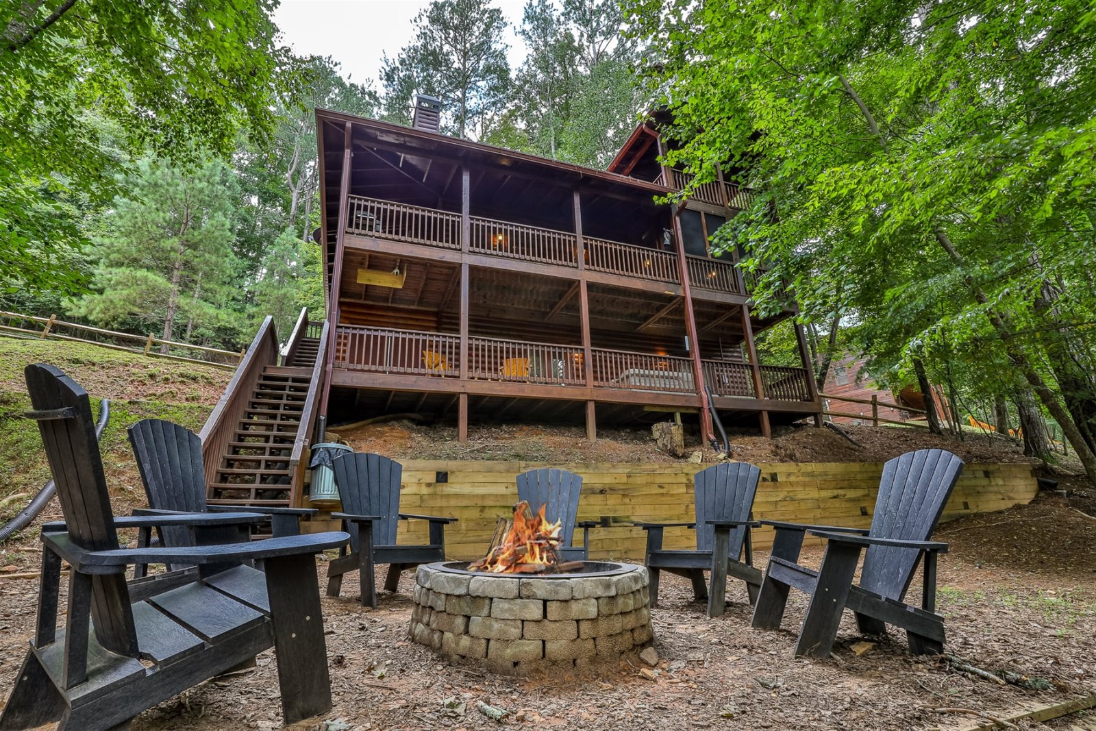 4 Bedroom Ultimate Vacation Cabin l Dragonfly Dreams/ Riverfront Rentals Ellijay/ Vacation