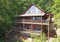 All About The Views-New Listing!- Luxury 4br/3.5ba, Great View of Lake Blue Ridge, Hot Tub, Pool Table