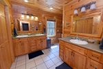 Rocky Top River Retreat- Ocoee river cabin rental