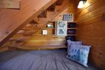 Cardinal Creek- Reading Nook