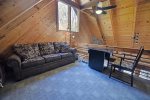 Cardinal Creek- Loft with Sleeper Sofa
