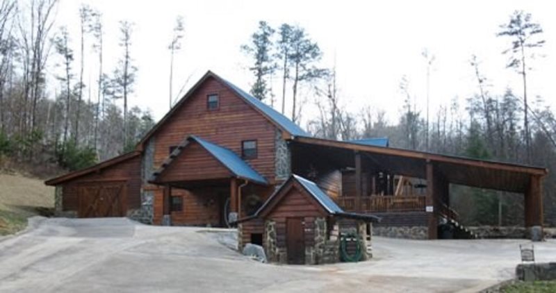 The Lodge At Hideaway Hollow Ocoee River Cabin Rental Minutes