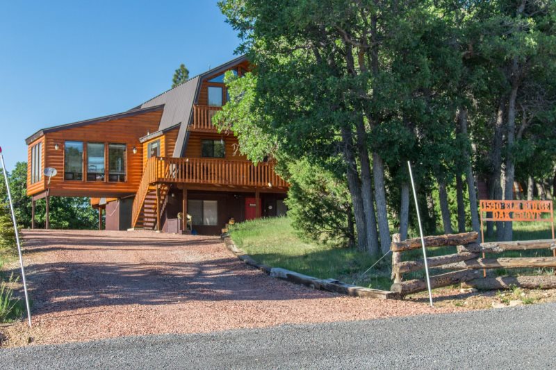 Oak Grove Cabin Central To The National Parks