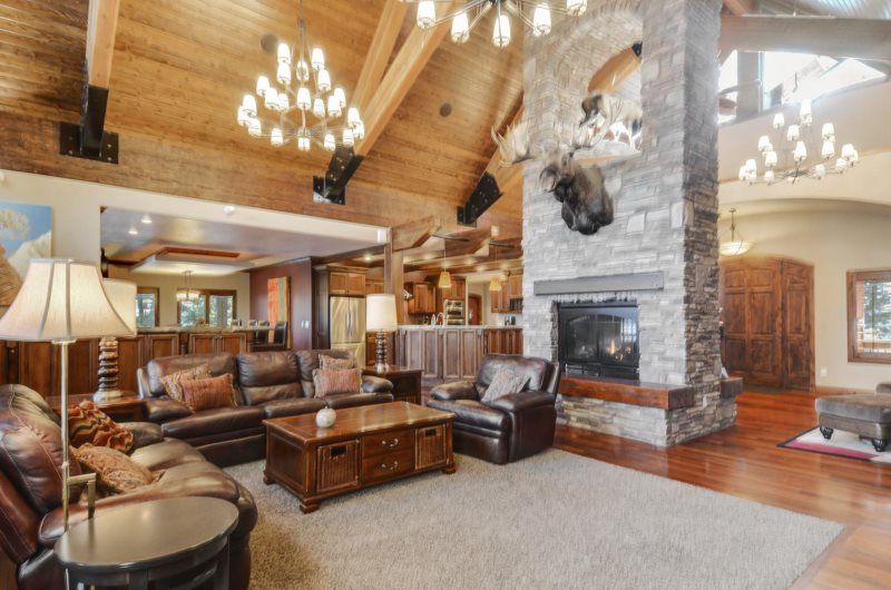Dixie National Forest Luxury Estate Lodge