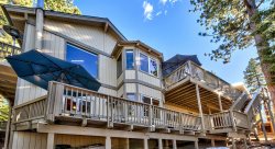 Tahoe Aloha Cabin: TWO Kitchens & TWO Living Rooms, Game Room, Hot tub, Fitness Equipment, Multiple Decks