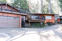 Great Lake View Home located near Bass Lake Falls and 20 minutes from Yosemite