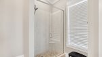 3rd floor king room private en-suite