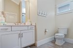 Connected bathroom with tub/shower combination