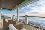 The views from this deck are nothing short of breathtaking. 