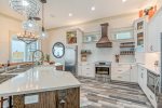 Spacious kitchen for everyone to cook