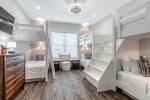 1st Floor Twin Bunk Bedroom sleeps 6