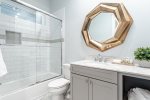 3rd Floor Queen over Queen Bedroom Bathroom with Shower/Tub Combo