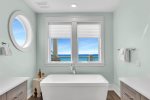 3rd Floor Beachfront Ensuite With Soaking Tub Inside Of The Premium Master Suite