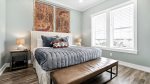 King master bedroom, street view
