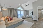 4th Floor Beachfront Family Master Suite with King Bed and Twin over Twin Bunk