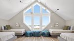 4th Floor Street Side Multi-Bed Room with 4 Twin Beds