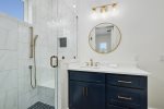 1st floor king bathroom