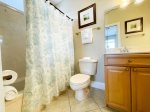3rd floor 2 queen bedroom private en-suite