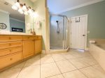 Master Suite private en-suite