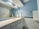 Ground Floor King Master Ensuite