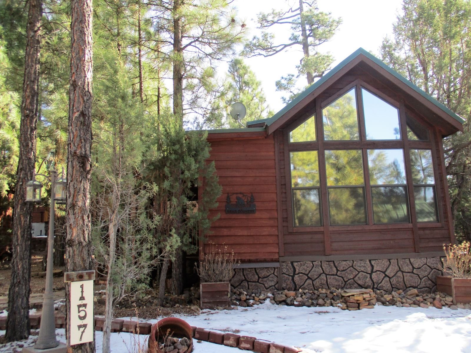 Smith's Saddlebag CabinWhite Mountain Vacation Village SHOW LOW