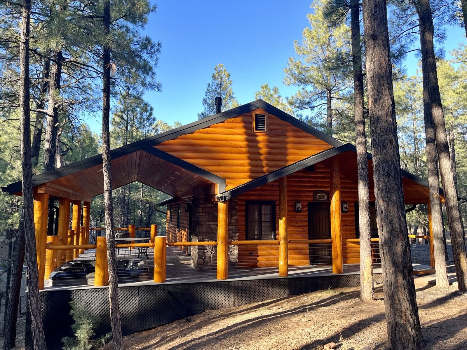 Cowboy Cabin- Hot Tub & Tall Pines — Pinetop-Lakeside, AZ — vacation rental