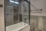 En suite bathroom shower