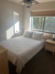 2nd Bedroom with Queen bed