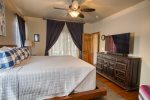 Primary bedroom-King Bed