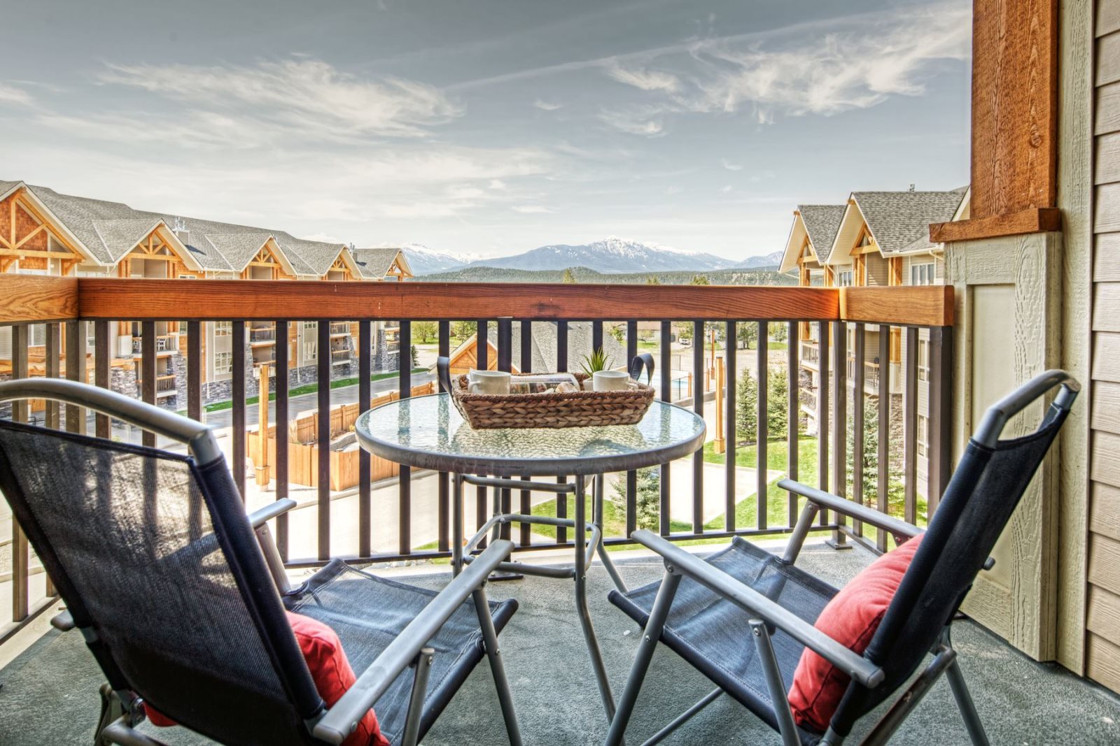 Rundlestone Villa, Radium Hot Springs, British Columbia