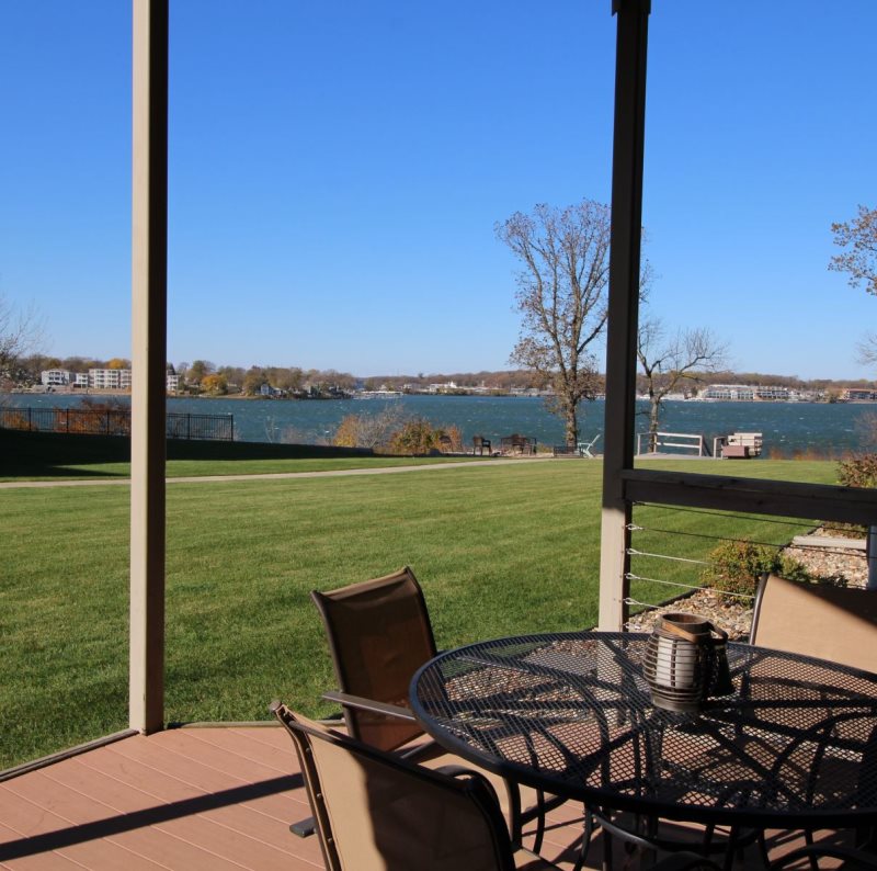 Okoboji Vacation Rentals Bridges Bay Resort