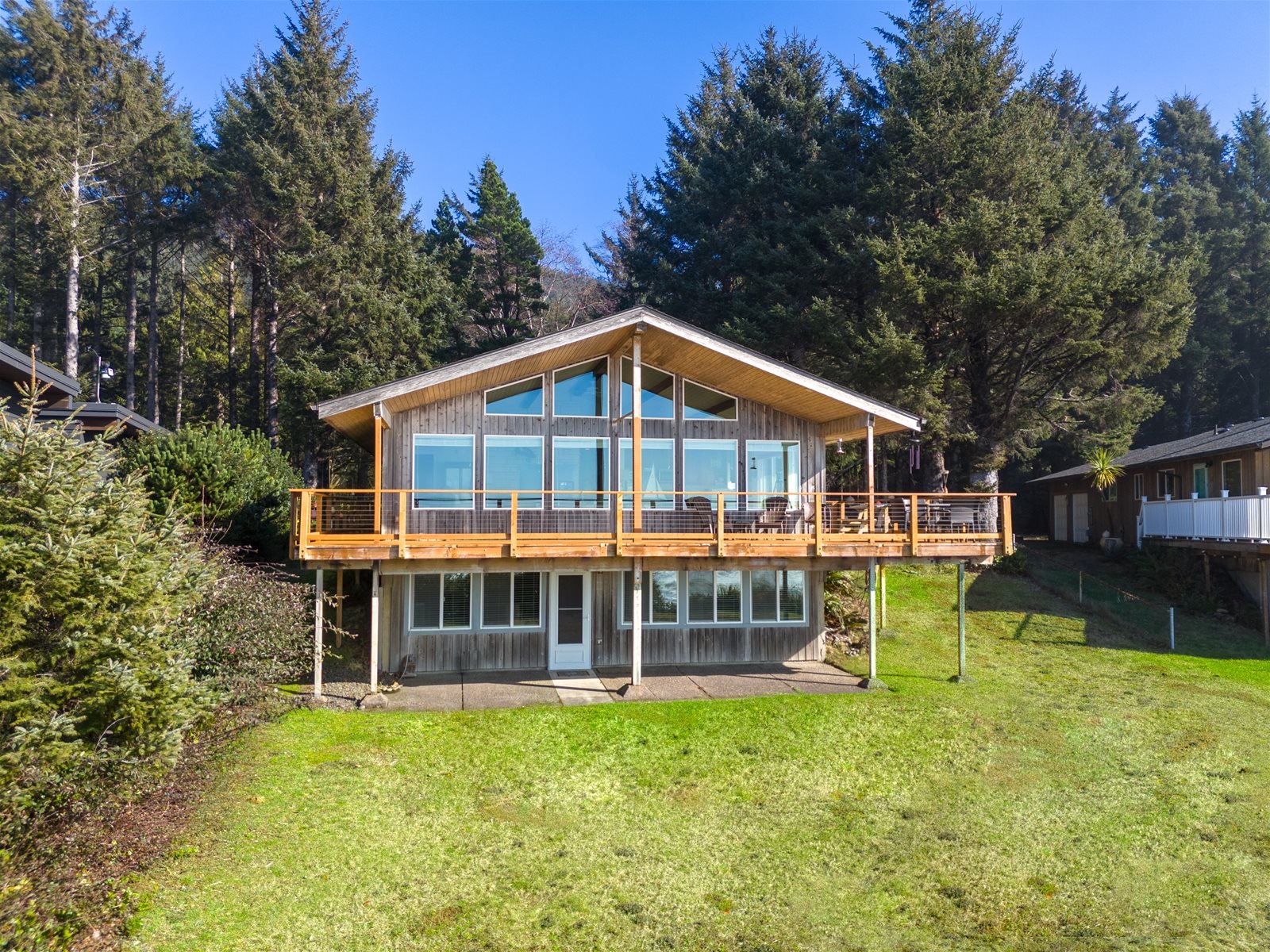 3 Bdr Arch Cape Vacation Home Sunset Cove