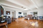 Living room at Endless Views