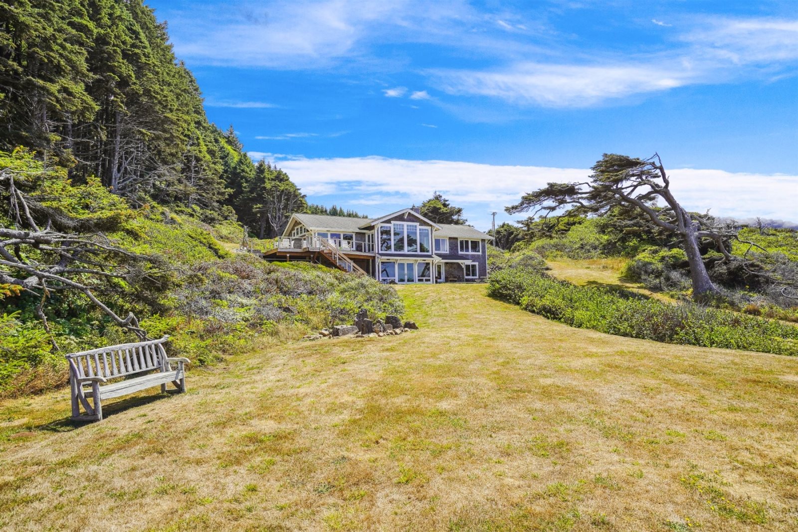 Cove Beach Lodge | Arch Cape Vacation Homes