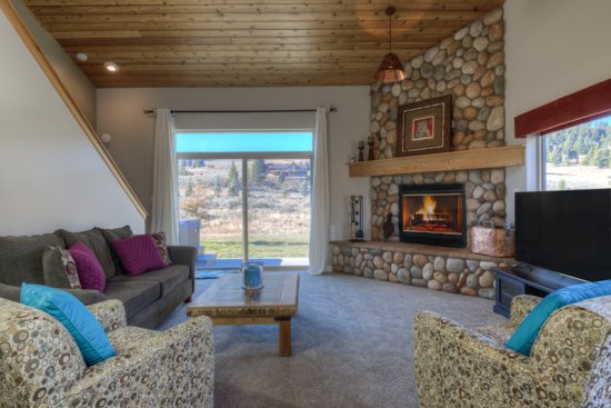 Vacation Rentals Near West Yellowstone Big Sky Mt Condos Cabins