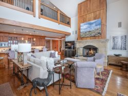 Horizon Pass Lodge 414| High End Vacation Condo Ski-in/Ski-Out