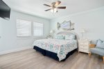 Bedroom 1 - King Bed