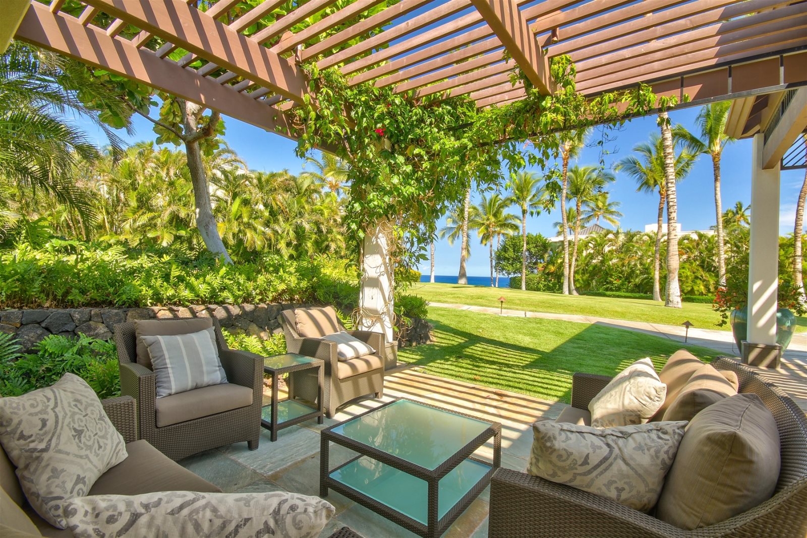 Mauna Lani Point C204 Kohala Luxury Condo Rentals