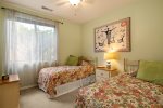Bedroom 3 with two twins