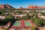 Glorious surroundings in the center of Sedona`s finest features