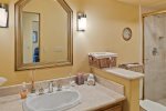 These bedrooms share a bathroom