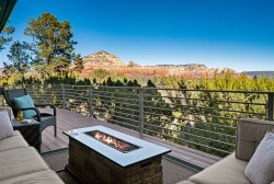 Just Listed! Beautiful Home Located In Foothills South! Yearly Rental!