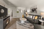 A beautifully upgraded 1 bedroom Uptown Sedona condo 