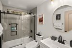 Modern Bathroom with Shower/Tub combo