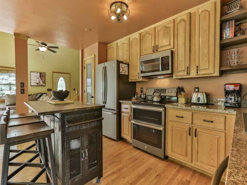 Fully equipped kitchen