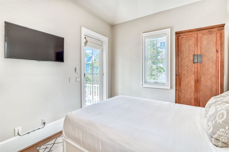 1217 Western Lake Drive Sanders Beach Rentals 30A WaterColor Camp District Santa Rosa