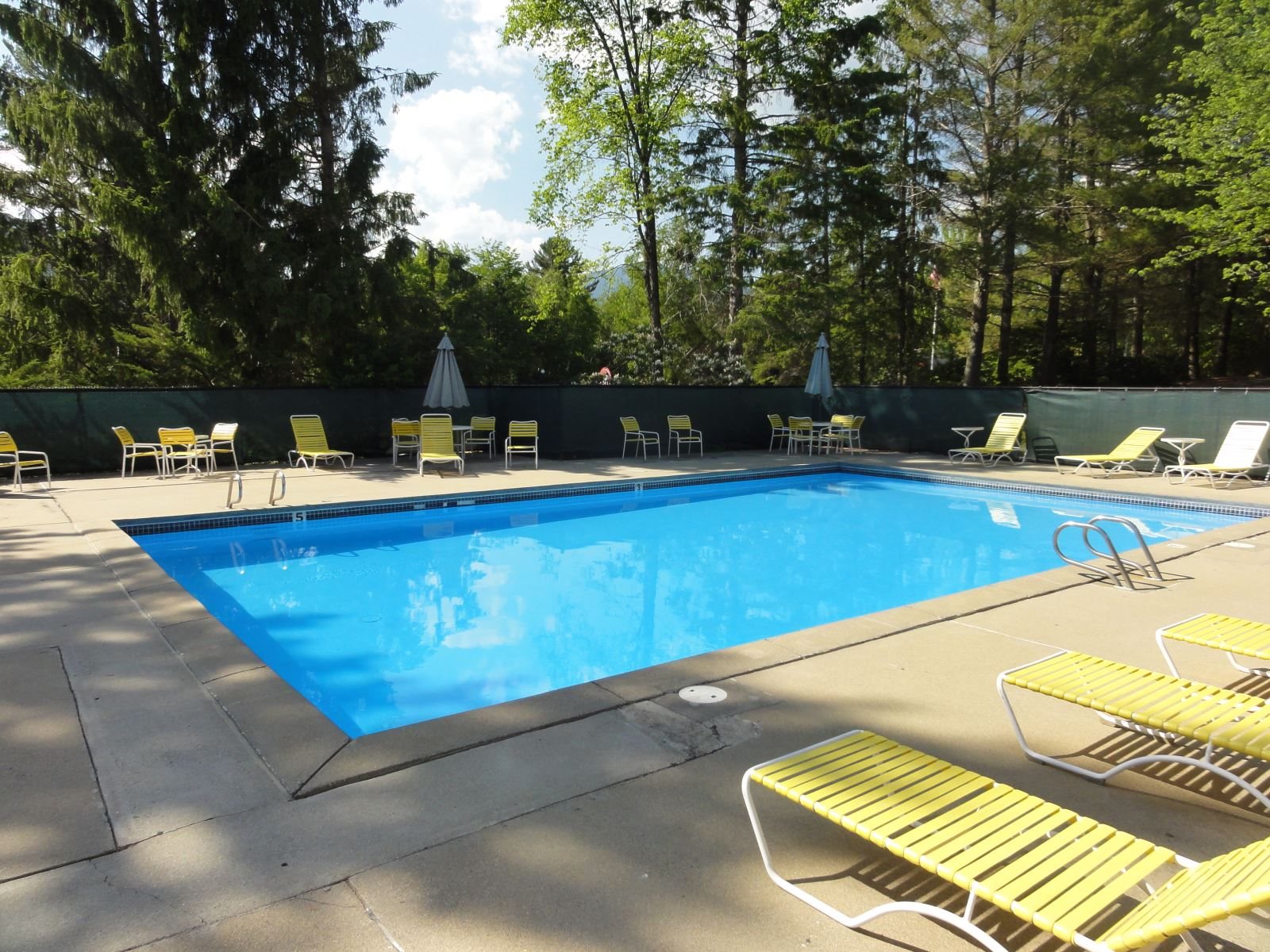 Pet Friendly Waterville Valley Vacation Condo Outdoor and Indoor Pool